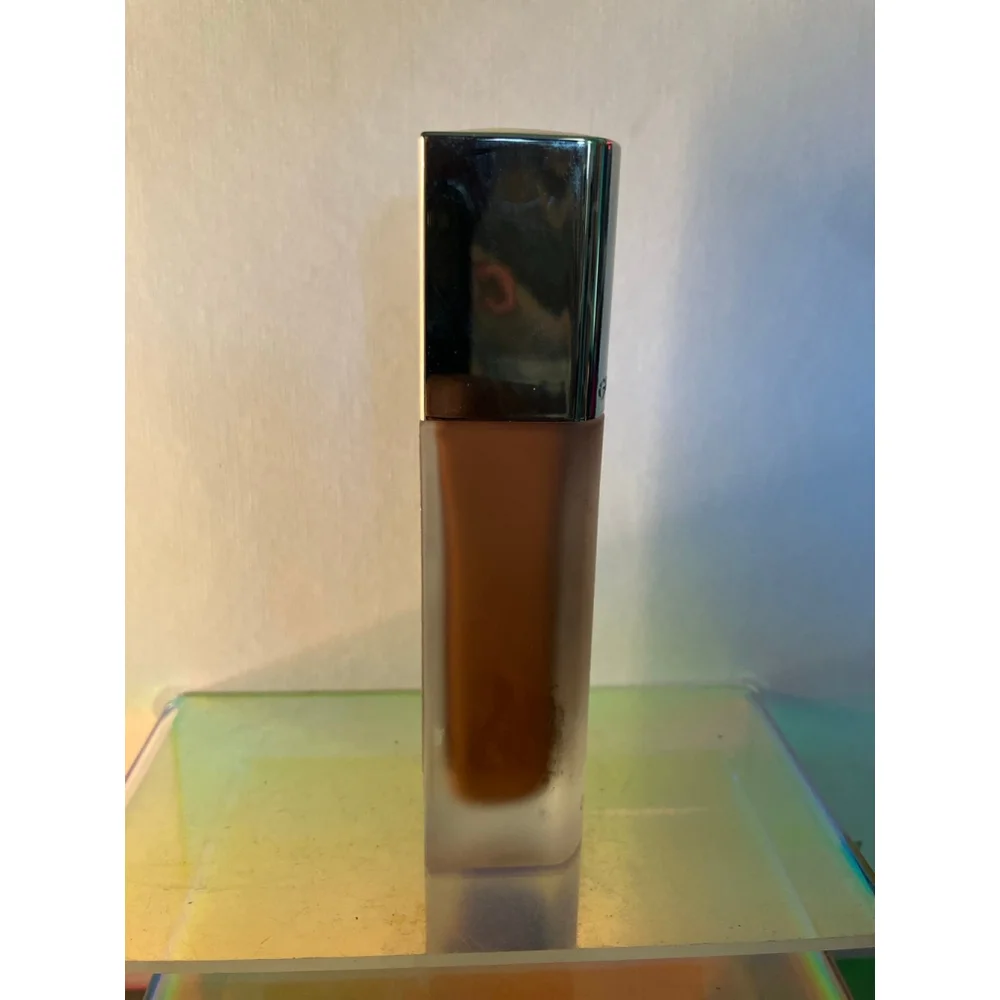 MSRP $90 Guerlain Foundation